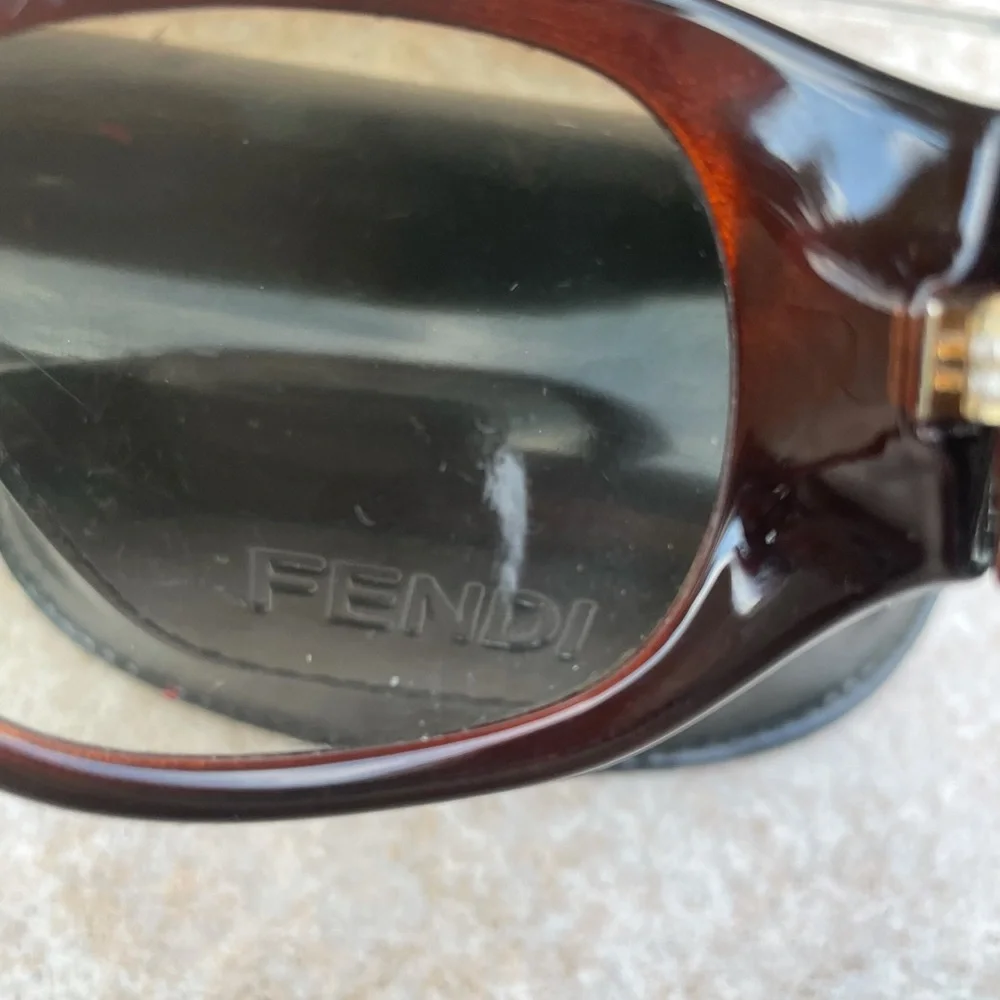 Fendi please see